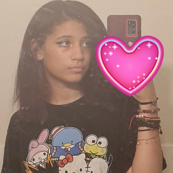 Meet your Posher, Robin - Picture 2 of 4